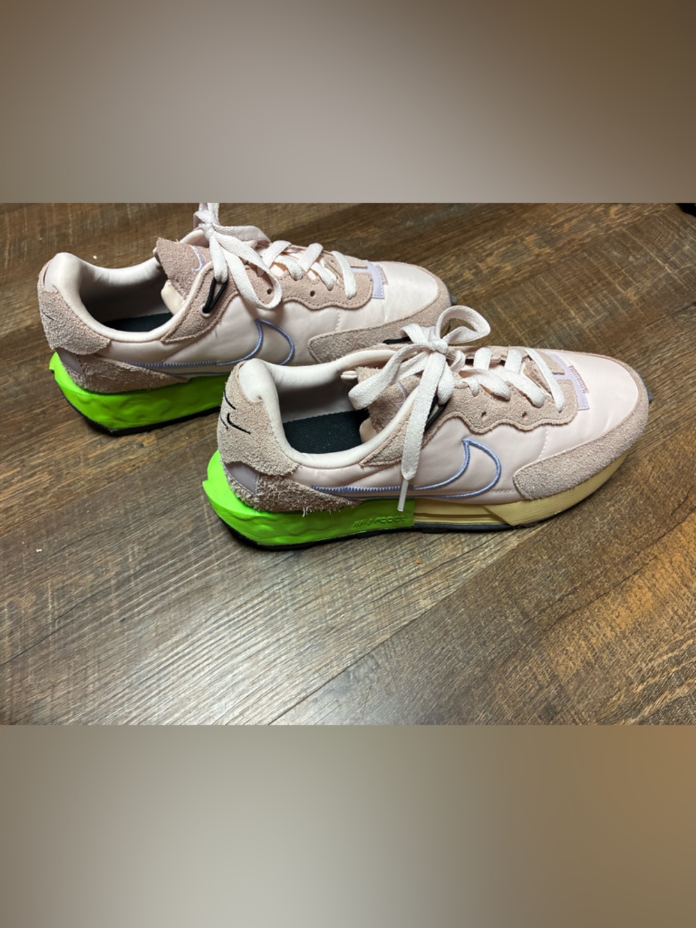 Nike React Vision Women s 8.5 Pink Beige Suede Neon Green Midsole DC3579-601